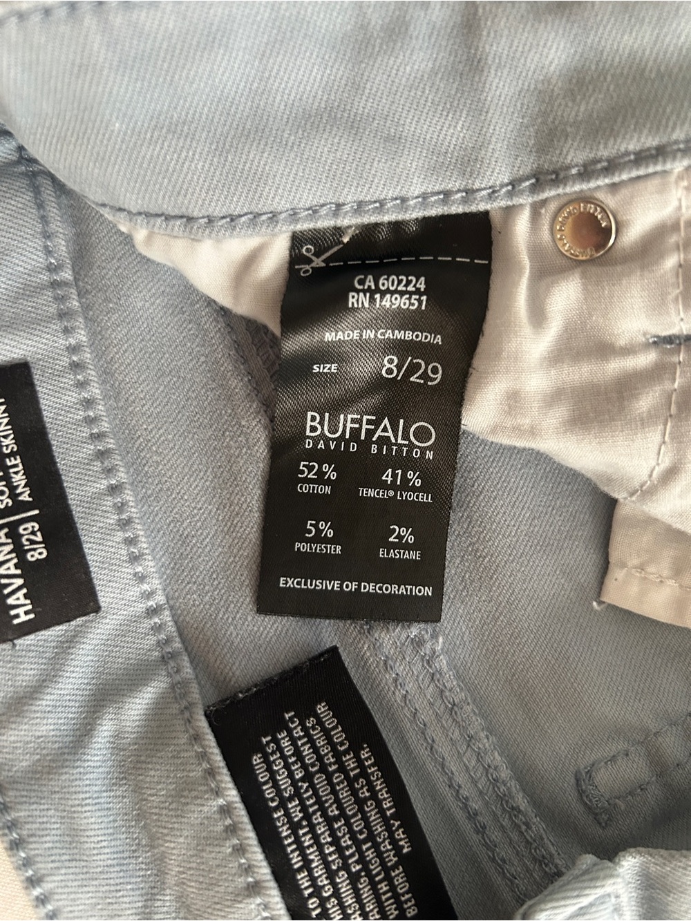 Buffalo High-Rise Slim Jeans in powder blue - Picture 6 of 7